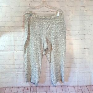 Vanhuesen  Tweed  Gray Casual  Capri Pants Sz 16 Stretch